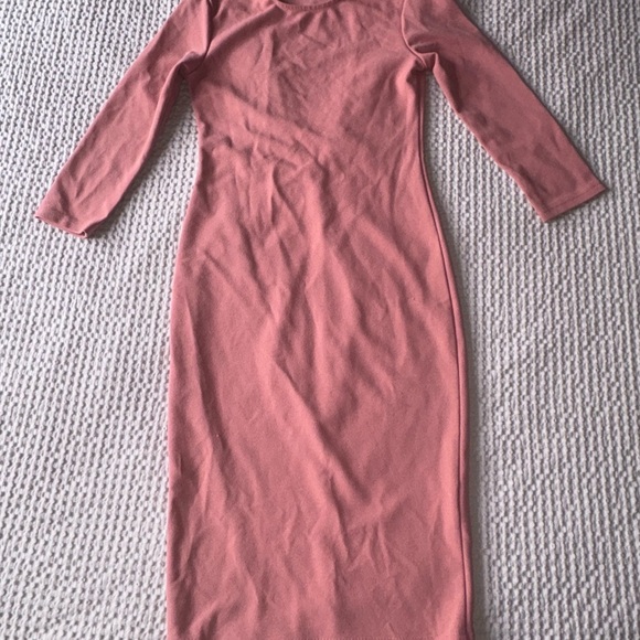 Elegant Pink Long Sleeve Dress - Picture 2 of 5
